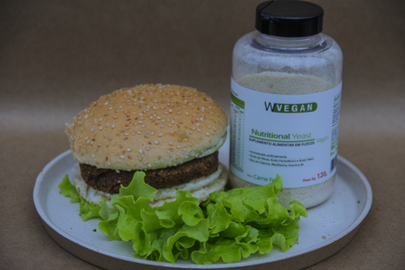 Hamburger de funghi com Nutritional Yeast Carne Free