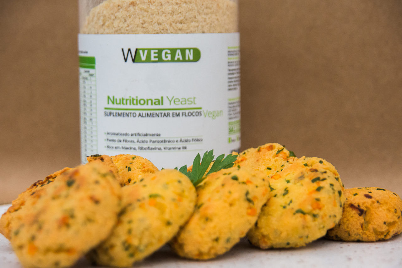 NUGGETS DE TOFU COM NUTRITIONAL YEAST SABOR FRANGO FREE
