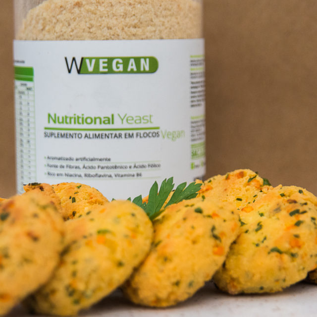 NUGGETS DE TOFU COM NUTRITIONAL YEAST WVegan